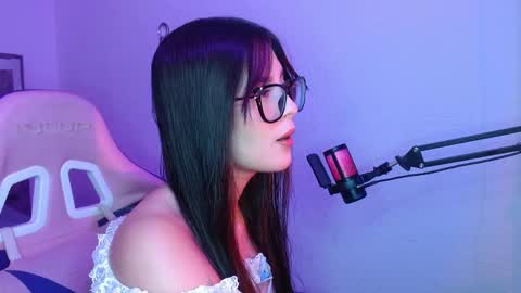Snapshot of destinya_ chatting on 06/03/26, 11:24 destinya_ online show from 06/03/26, 11:24