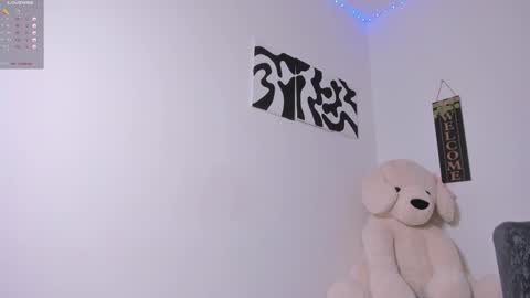 desty_y online show from 12/03/25, 01:57