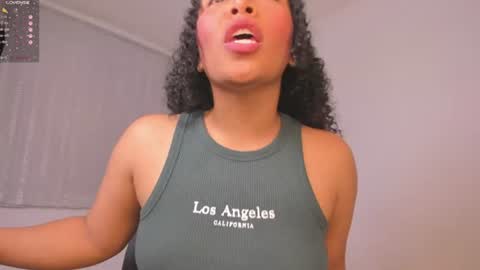 Snapshot of desty_y chatting on 07/23/26, 02:04 desty_y online show from 07/23/26, 02:04
