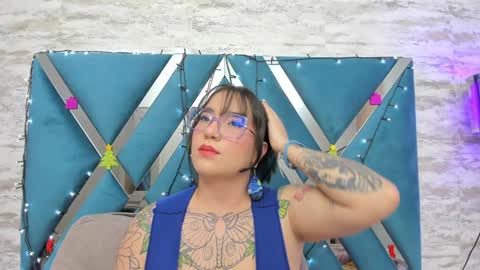 Deva Blue online show from 12/14/24, 04:23