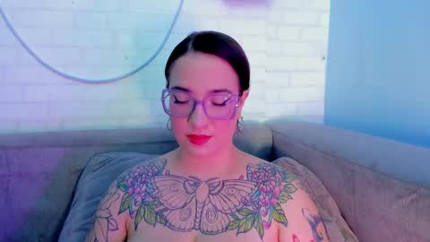 Deva Blue online show from 03/05/25, 03:29