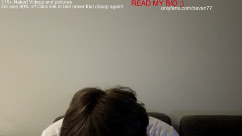 Snapshot of devantheplug chatting on 12/13/24, 02:21 Devan online show from 12/13/24, 02:21