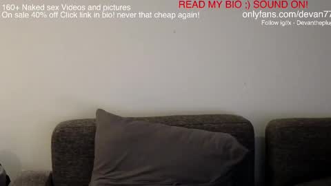 Snapshot of devantheplug chatting on 03/08/25, 07:38 Devan online show from 03/08/25, 07:38