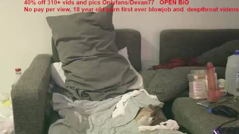 Snapshot of devantheplug chatting on 07/01/26, 08:38 Devan online show from 07/01/26, 08:38