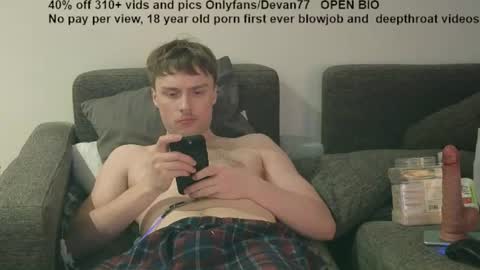 Snapshot of devantheplug chatting on 07/02/26, 10:43 Devan online show from 07/02/26, 10:43