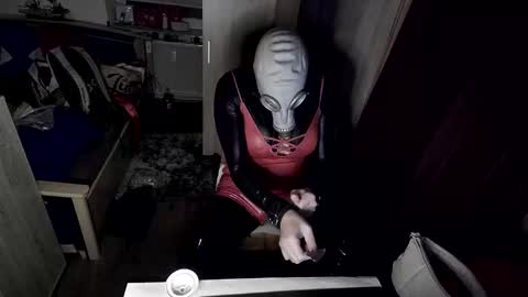 devbi1984 online show from 12/16/24, 06:43