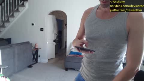 Snapshot of deviantill chatting on 12/03/24, 01:54 Anthony online show from 12/03/24, 01:54