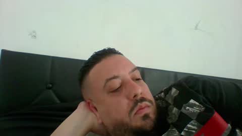 Snapshot of devil_angel66 chatting on 05/09/26, 04:34 devil_angel66 online show from 05/09/26, 04:34