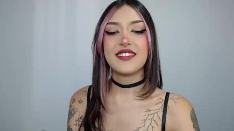 Snapshot of devil_blood chatting on 10/16/25, 07:48 Angel Boo and Adrian online show from 10/16/25, 07:48