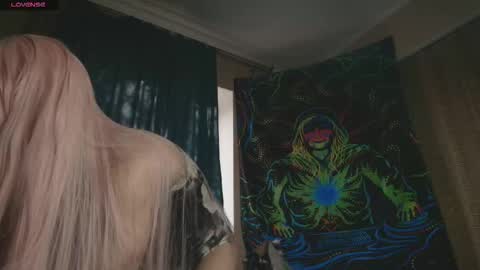 Devil online show from 10/24/25, 04:09