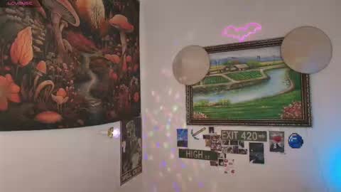 Devil online show from 10/28/25, 02:48