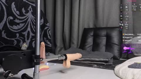 devil_s_bride online show from 01/24/25, 06:03