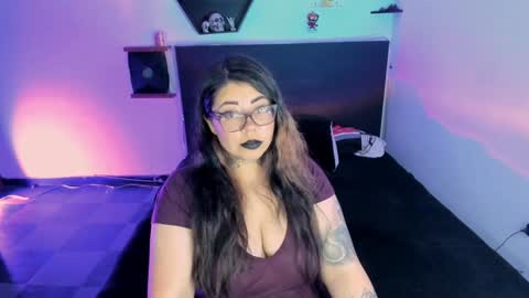  L I NA  online show from 01/09/25, 12:25