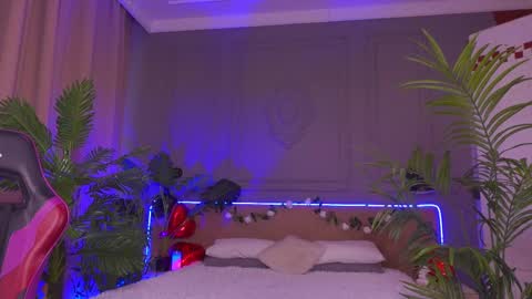 devilinee online show from 02/22/25, 09:56