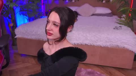 devilinee online show from 02/26/25, 07:09