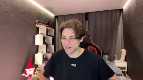 devilnut1 online show from 12/02/25, 06:30