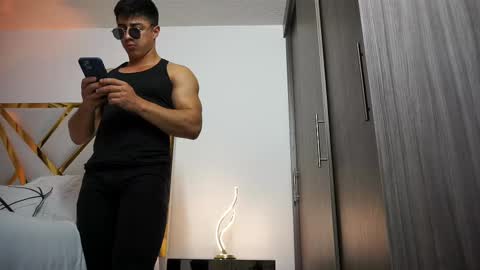 Devin Hunter online show from 03/03/25, 11:24