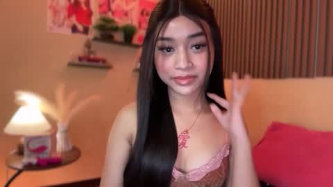 Devine Greyson online show from 10/28/25, 03:47