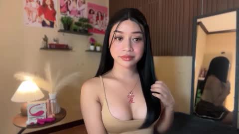 Devine Greyson online show from 04/13/26, 12:21