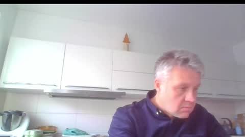 Snapshot of devon_nite chatting on 12/05/24, 12:11 Devon online show from 12/05/24, 12:11