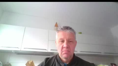 Snapshot of devon_nite chatting on 12/13/24, 11:02 Devon online show from 12/13/24, 11:02