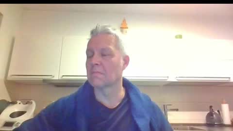 Snapshot of devon_nite chatting on 12/25/24, 12:59 Devon online show from 12/25/24, 12:59