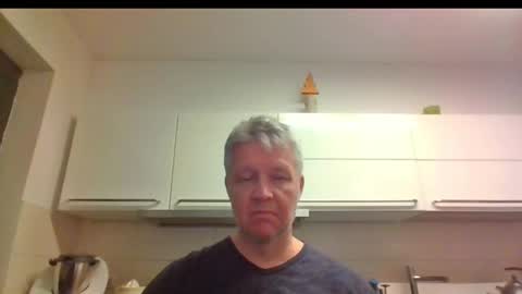 Snapshot of devon_nite chatting on 01/05/25, 12:20 Devon online show from 01/05/25, 12:20