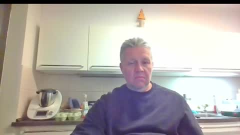 Snapshot of devon_nite chatting on 02/12/25, 12:27 Devon online show from 02/12/25, 12:27