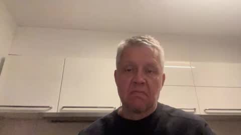 Snapshot of devon_nite chatting on 10/27/25, 12:36 Devon online show from 10/27/25, 12:36