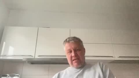 Devon online show from 03/28/26, 09:42