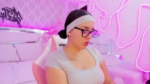 DevoraCook online show from 11/13/25, 01:54