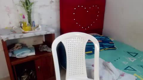 Snapshot of devorasexy2 chatting on 07/17/26, 09:52 Devora.. online show from 07/17/26, 09:52