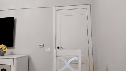 devyale online show from 12/12/24, 10:02