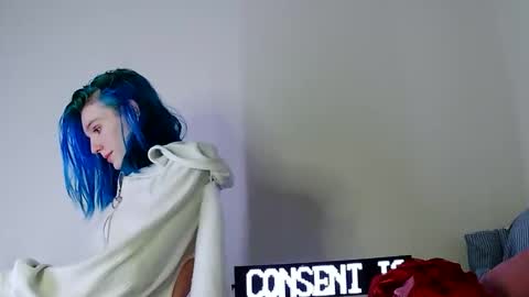Snapshot of devykitten2018 chatting on 03/28/26, 03:17 devykitten online show from 03/28/26, 03:17