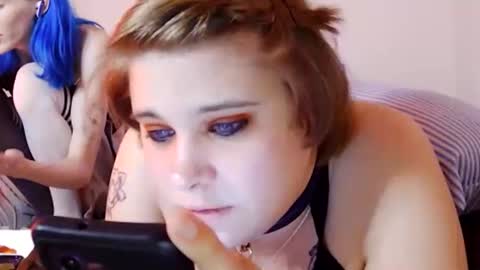 Snapshot of devykitten2018 chatting on 04/06/26, 04:46 devykitten online show from 04/06/26, 04:46