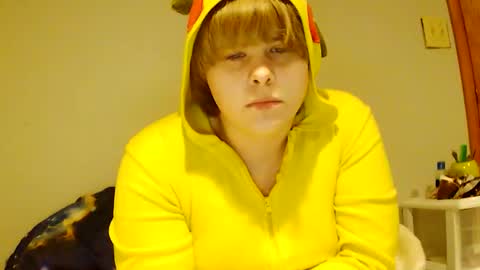 Snapshot of devykitten2018 chatting on 04/09/26, 03:06 devykitten online show from 04/09/26, 03:06