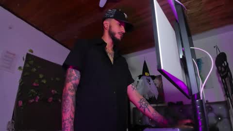 dex_ak586 online show from 10/20/25, 12:55