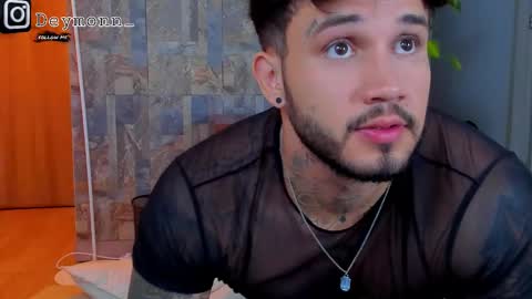 JULIAN online show from 10/29/25, 11:06