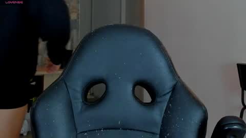 JULIAN online show from 04/30/26, 12:17