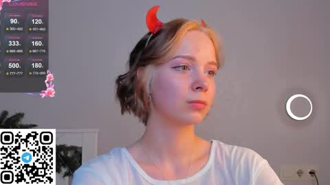 Kira online show from 01/08/26, 02:30