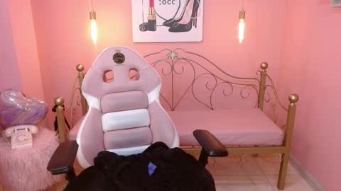 Snapshot of dhalton_x chatting on 02/17/26, 04:20 Dhalton online show from 02/17/26, 04:20