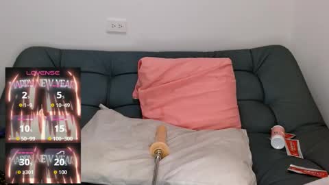 dhany_her online show from 12/20/25, 01:34