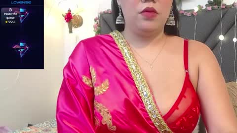 dharanisnisha online show from 04/10/26, 11:59