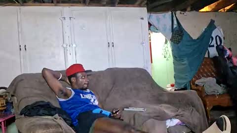 Marcus D-von Steel as the raunchy ass sniffer thrill me with your online show from 09/17/25, 07:10