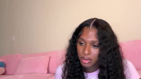 Dolly online show from 12/03/25, 05:15