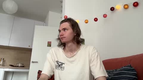 Snapshot of di_n_alex chatting on 07/22/26, 09:45 Di Alex online show from 07/22/26, 09:45