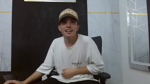   online show from 01/11/26, 07:19