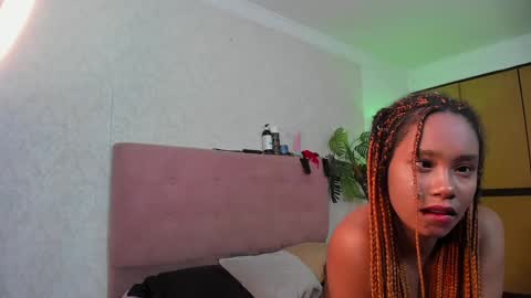 Snapshot of diabla_sexyboobs chatting on 01/19/25, 02:57 D I A B L A online show from 01/19/25, 02:57