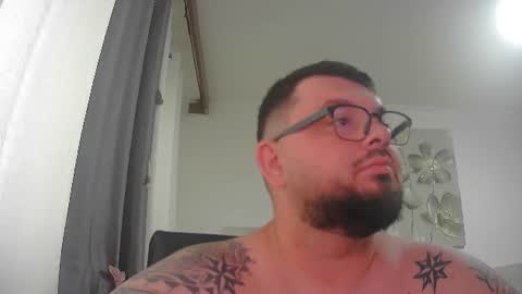 Snapshot of diablooo88 chatting on 07/30/26, 11:09 Alex online show from 07/30/26, 11:09
