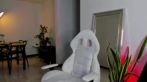 Diego online show from 01/04/25, 02:25